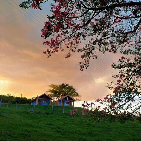Chales Encantos De Minas Bueno Brandão Exterior foto